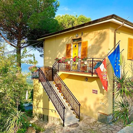 La Ginestra B&B Fosdinovo Εξωτερικό φωτογραφία