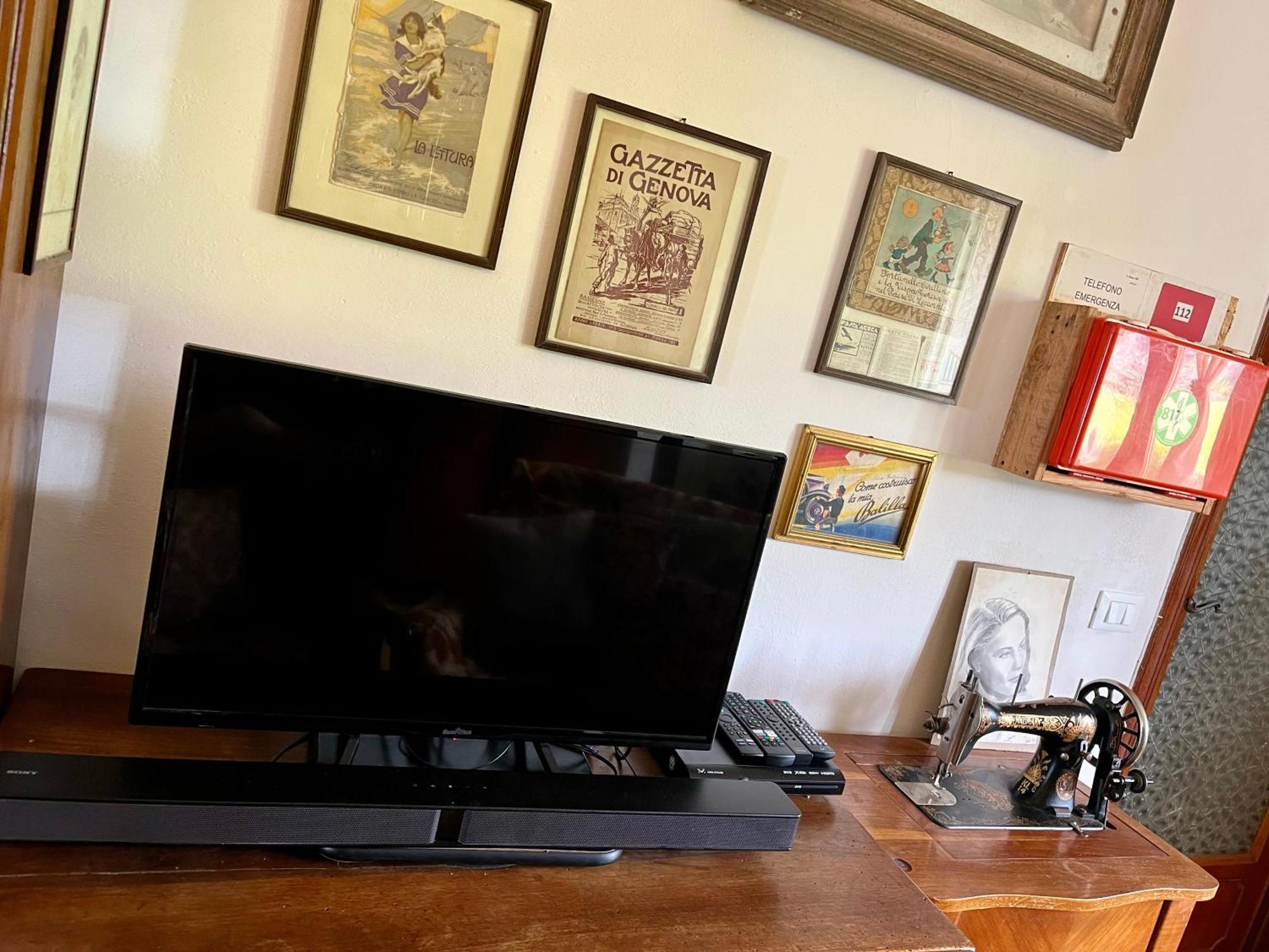 La Ginestra B&B Fosdinovo Εξωτερικό φωτογραφία